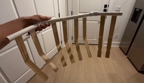 Comb prototype used to test geometry and jamming risk